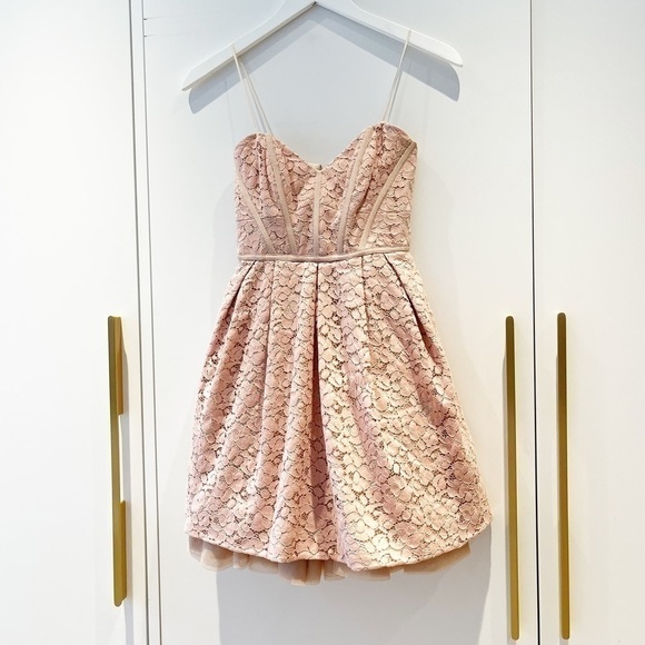 Girl’s Jill Stuart Dress - Picture 2 of 16